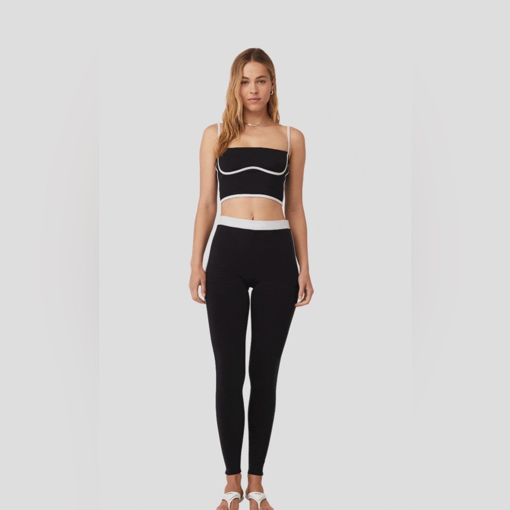 Alo Yoga Airbrush top and leggings set